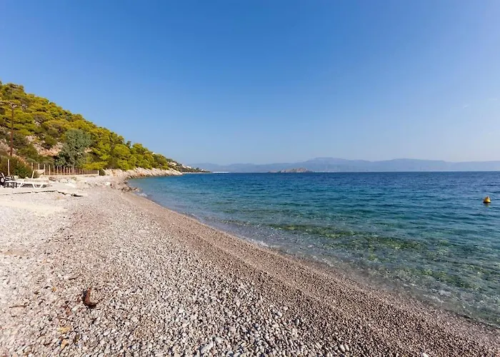 Elegance Villa: Classy Paradise W/ A Private Villa Pefkali