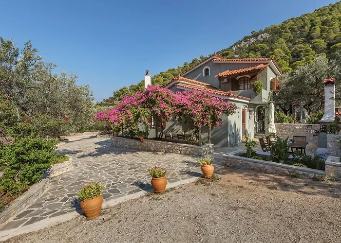 Villa Elegance Villa: Classy Paradise W/ A Private Pefkali