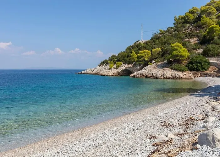 Elegance Villa: Classy Paradise W/ A Private Pefkali